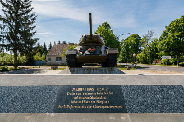 Kienitz tank memorial
