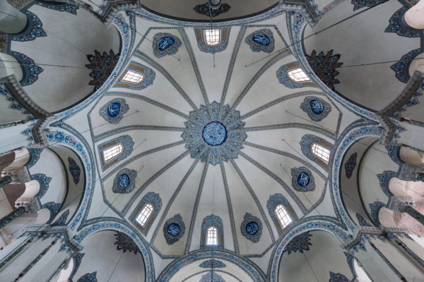 Kuppel der Kleinen Hagia Sophia (Küçük Ayasofya) in Istanbul